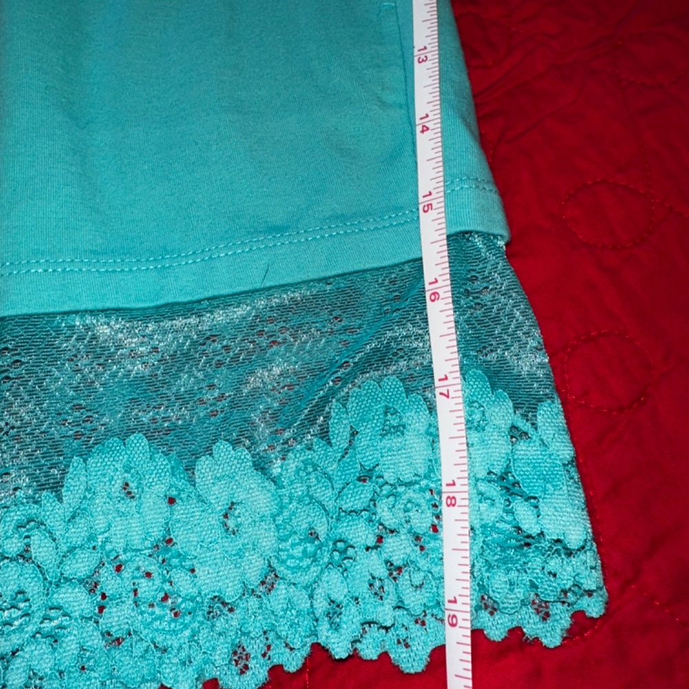 LOGO Layers by Lori Goldstein Cropped Legging with Lace Trim - XSP - Picture 8 of 10
